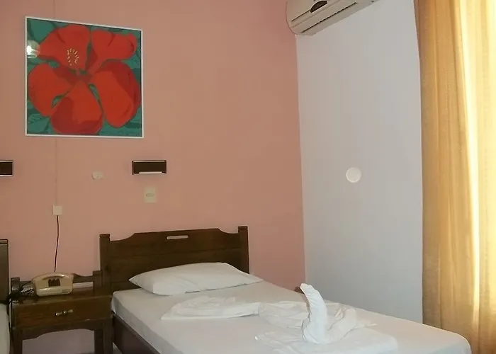 Star Hotel *