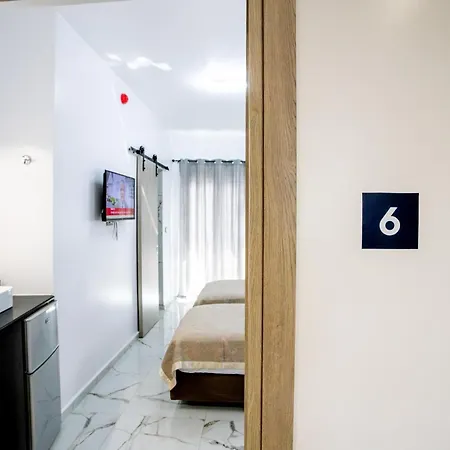 Star Hotell *